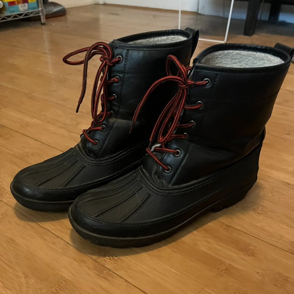 Chinese Laundry Snow Boots